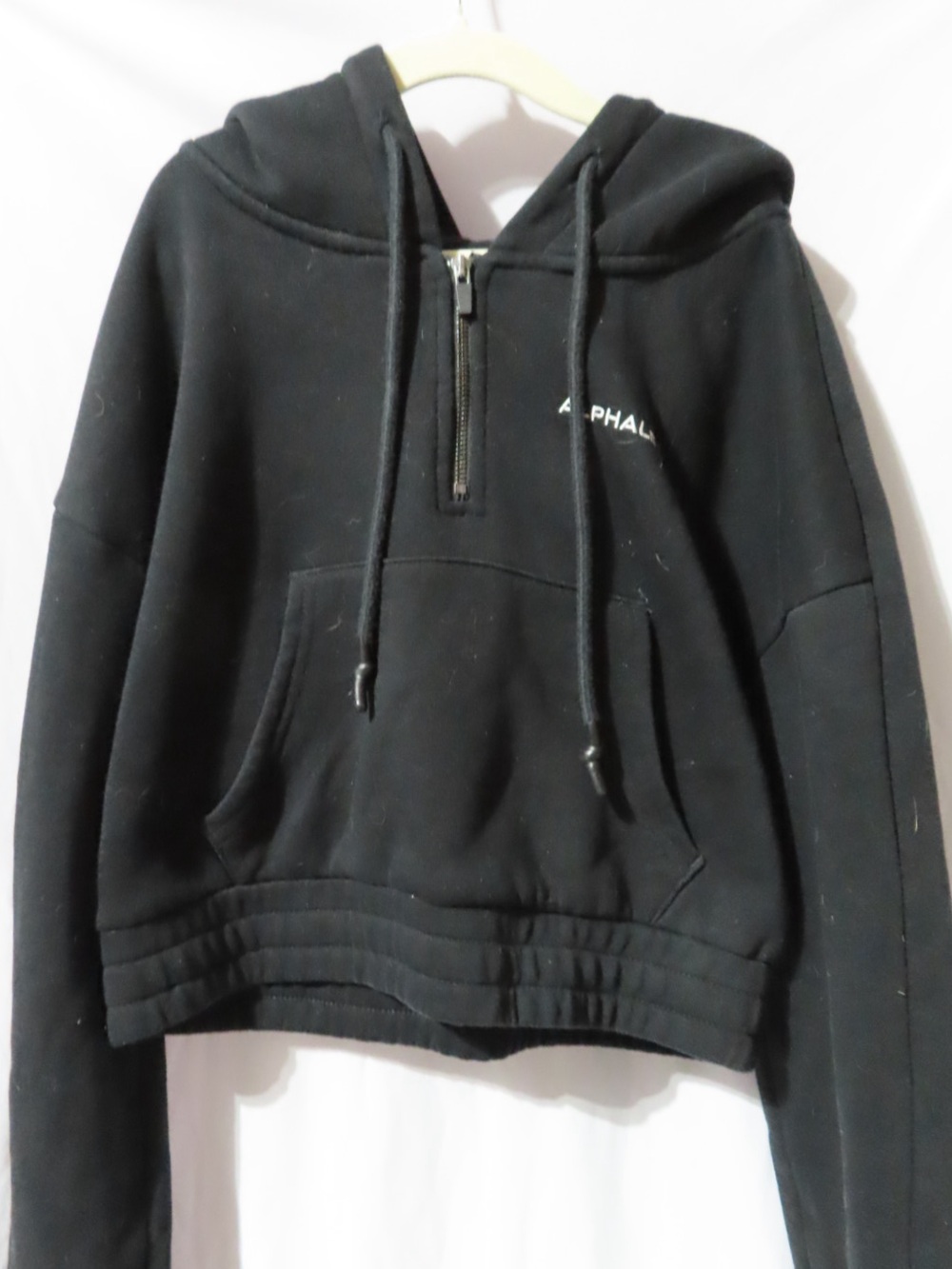 Alphalete Cropped Quarter-Zip Hoodie with Front Pouch - Size XS - Black